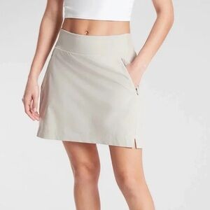 NWT Athleta SoHo Skort in Abalone